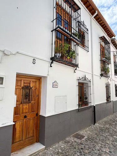 Al-Sabika, 3 bedroom house with breathtaking views