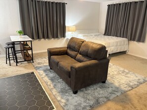 1 間睡房、熨斗/熨衫板、免費 Wi-Fi、床單