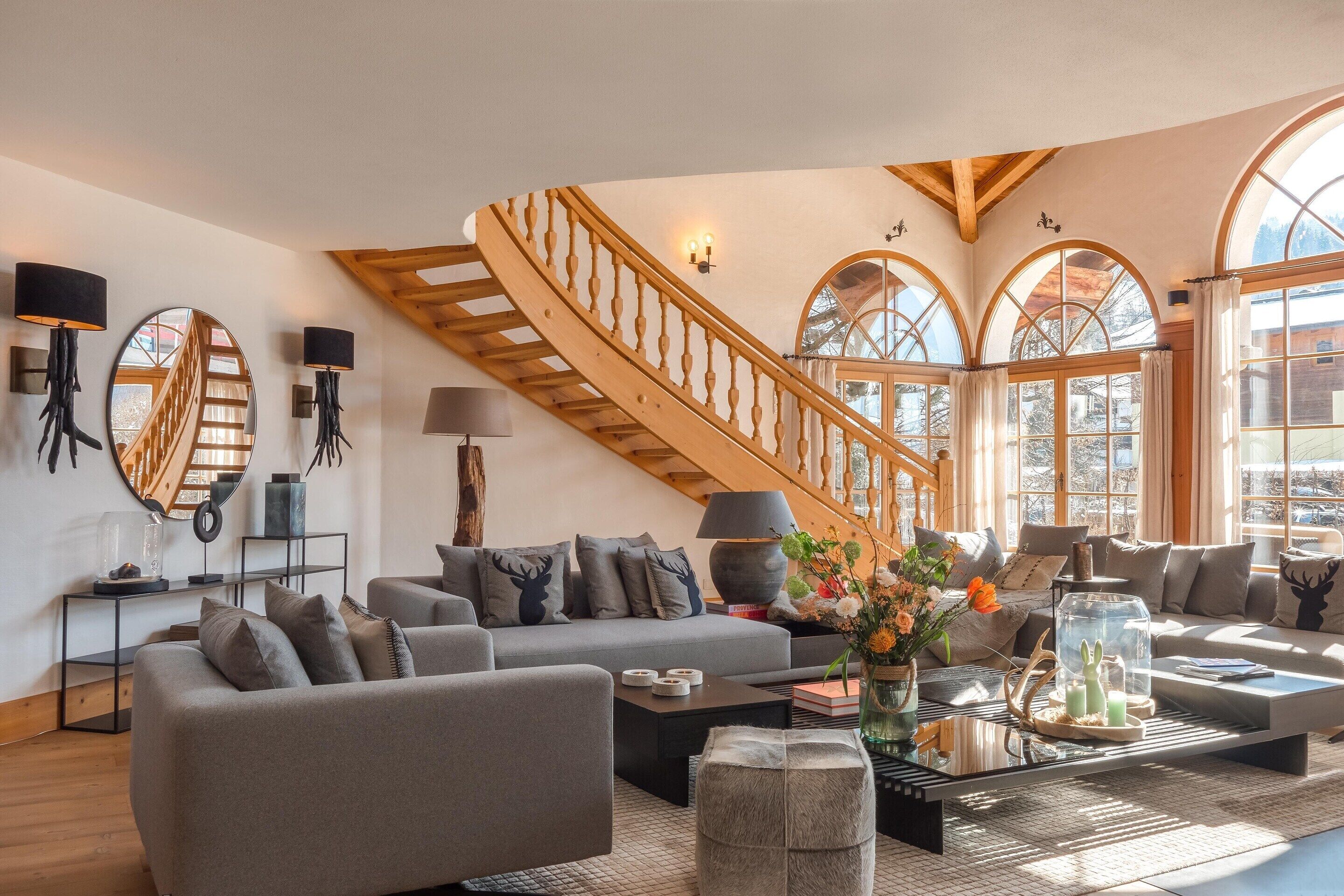 Villa | Wohnzimmer | Kamin