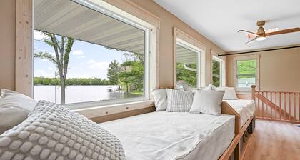 Sand Bar Resort in Suring