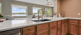 Sand Bar Resort in Suring