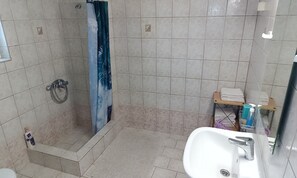 Hair dryer, towels, soap, toilet paper - WAVE APARTMENTS (Ιεράπετρα)