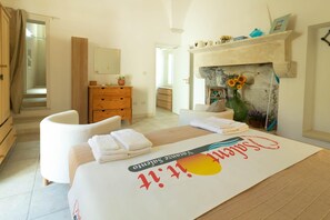Classic Duplex, City View