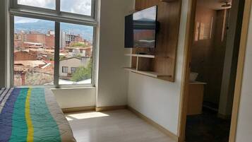 In-room safe, desk, iron/ironing board, free WiFi