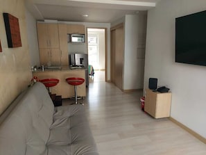 40-inch Smart TV with cable channels