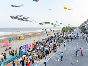 Outdoor pool - Flamingo Bau Abtel (Hoang Hoa)