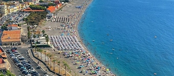 Saturn vacation home. It is located within walking distance of the sea, 150 meters from the center