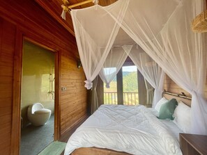 Basic-Bungalow, 1 Queen-Bett, Balkon, Bergblick