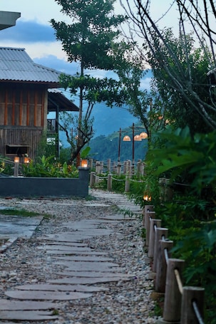Exterior. Bong Benh Retreat
