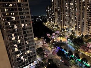 Romantic Room, 1 Bedroom, Balcony, River View | Hypo-allergenic bedding, down duvets, memory-foam beds