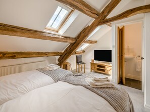 3 habitaciones, wifi gratis y ropa de cama
