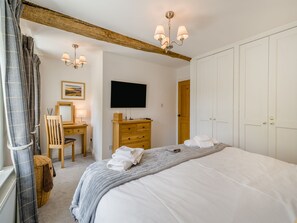 3 bedrooms, free WiFi, bed sheets