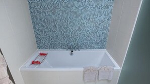 Bathroom - Chalet RoyAlp Hotel and Spa (Ollon)