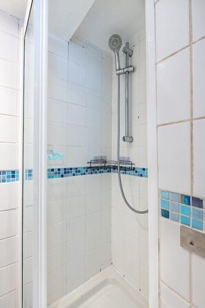 Hair dryer, towels
