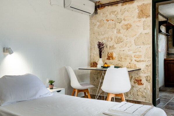 1 habitación y caja de seguridad en la habitación 