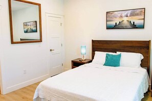 5 bedrooms, iron/ironing board, free WiFi, bed sheets