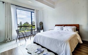 1 غرفة نوم ومكواة/لوح كي وواي فاي وملاءات أسرّة