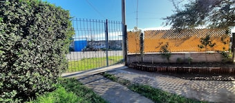 Apartamento Brisa Costera: Historia, Naturaleza y Aventura en el Río Negro