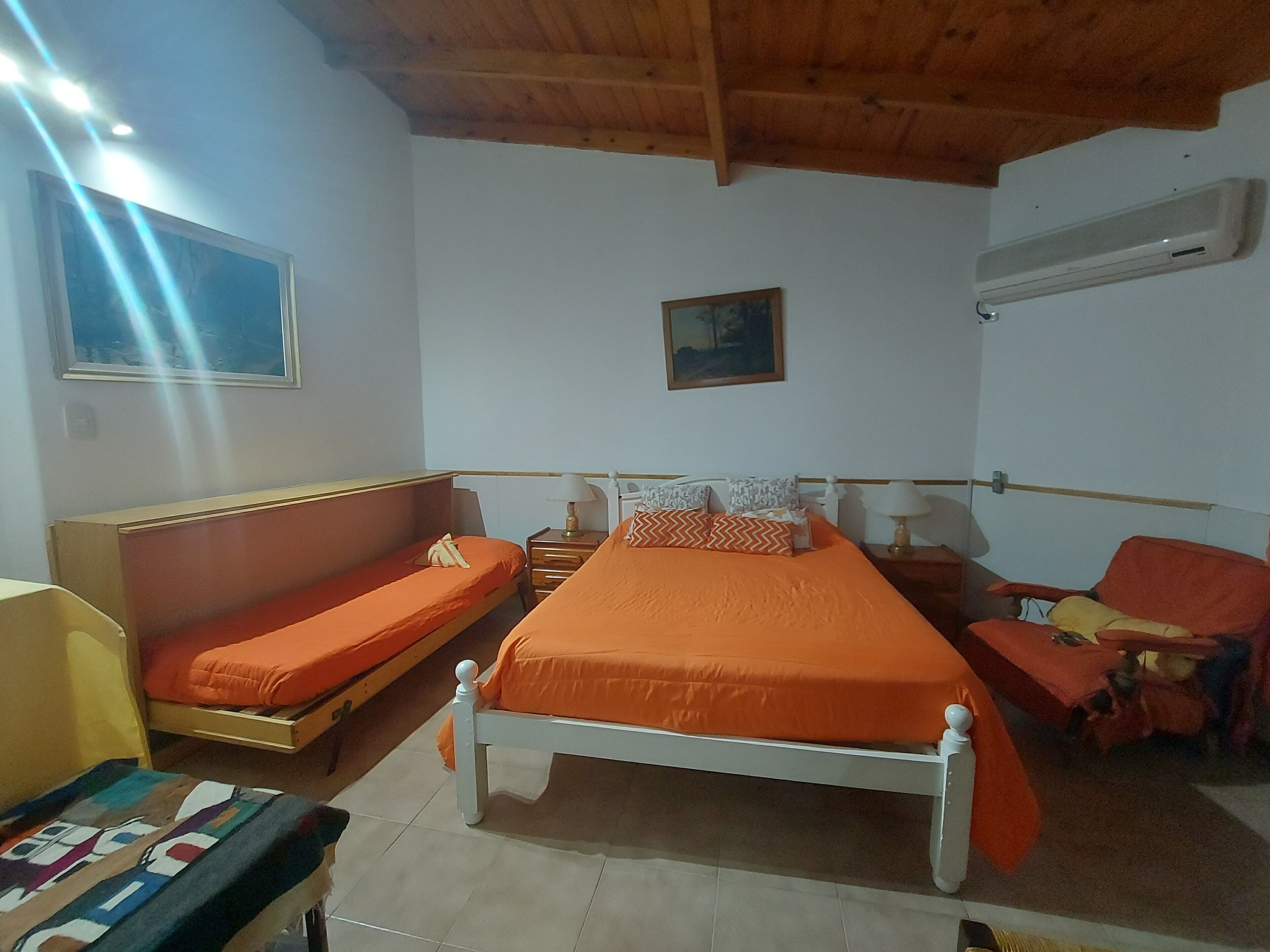 1 غرفة نوم وواي فاي وملاءات أسرّة