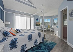 6 bedrooms, WiFi - Large 6 bedroom,7.5 bath house in Avalon, NJ-POOL  & Ocean Views- 3rd from beach (Avalon)