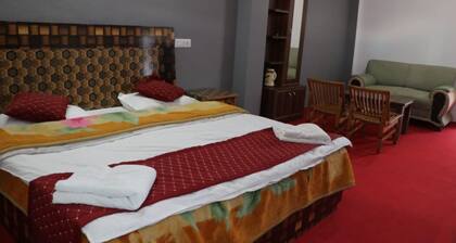 Hotel Sangla Retreat