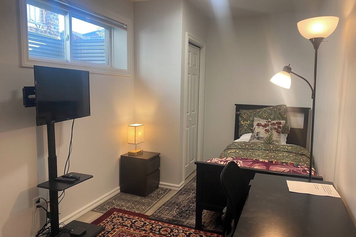 1 bedroom, desk, free WiFi