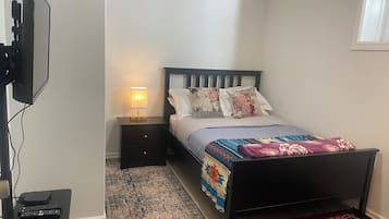 Habitación doble | Escritorio, wifi gratis y ropa de cama