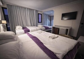 Bureau, Wi-Fi gratuit, draps fournis