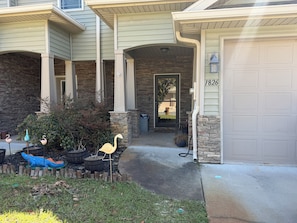 Exterior detail - Family Beach Getaway, 3BR, Pool, Min to Beach (Navarre)