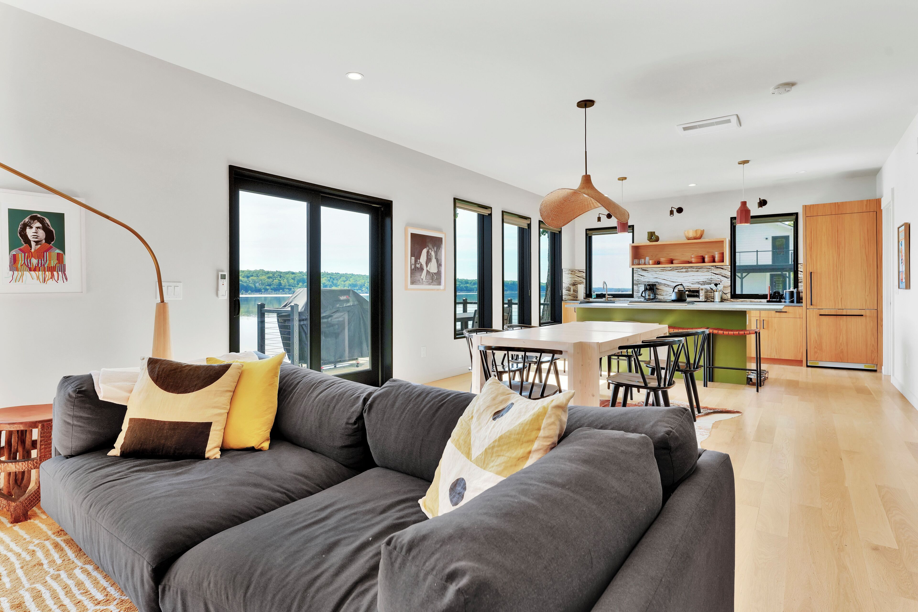 智能電視、電腦螢幕