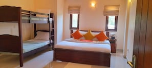 5 dormitorios, tabla de planchar con plancha, wifi gratis y ropa de cama