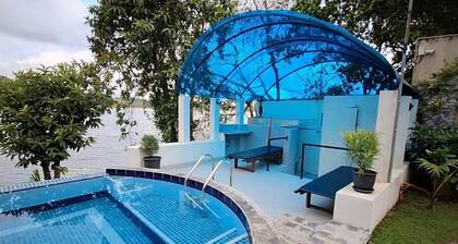 MyH-LAKE Front PVT Serviced VILLA with STAFF, Free Breakfast, 40 min Capital