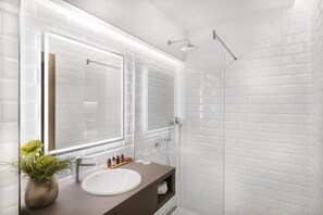 Cribs/infant beds - Hotel Vision Budapest by Continental Group (Budapest)