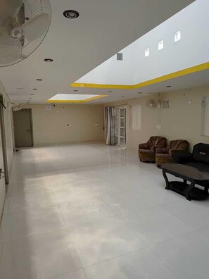 Comfort Room | Living area | 32-inch LED TV with digital channels