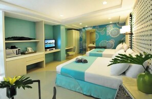 In-room safe, iron/ironing board, free WiFi, bed sheets