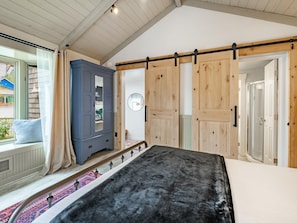 1 chambre, Wi-Fi gratuit, draps fournis