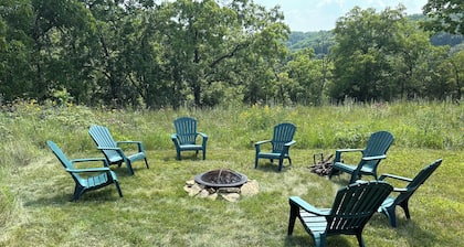 NEW Stunning views atop in the Driftless!
5 bedroom house on 4+ ac in Dodgeville
