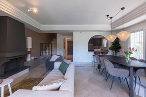 Smart TV - Casa Estelle - cozy with lovely garden! (Mijas)