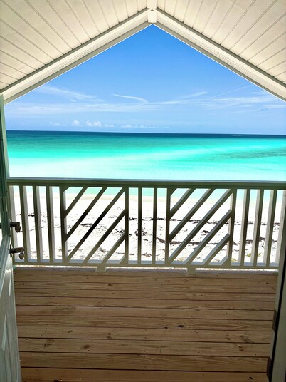 Berry Island Hotel Suites