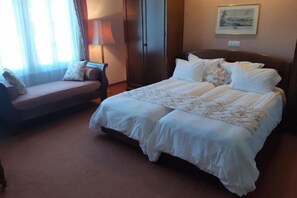 Cots/infant beds - Hotel Regina (Wengen)