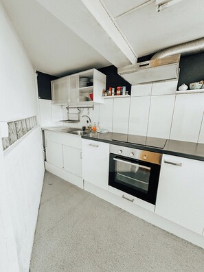 冰箱、烤箱、炉灶、茶具/咖啡用具