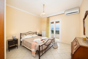 5 Schlafzimmer, Bügeleisen/Bügelbrett, WLAN, Bettwäsche