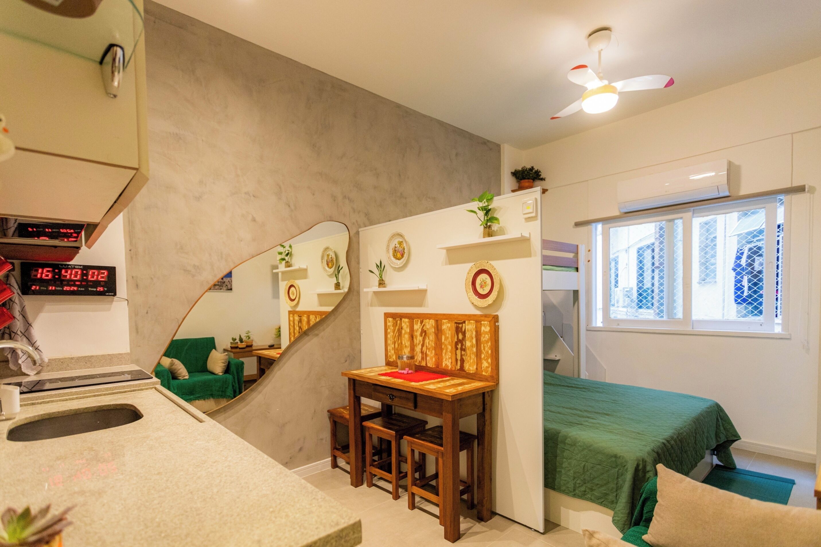 Apartment | Private kitchen | Electric kettle