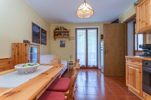 تناول الطعام