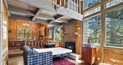 Unique Mountainside Cabin + Elevated View/Deck + Grill/Blackstone + Peace/Quiet