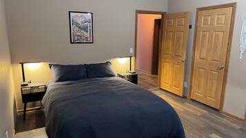 3 Schlafzimmer, Bügeleisen/Bügelbrett, WLAN, Bettwäsche