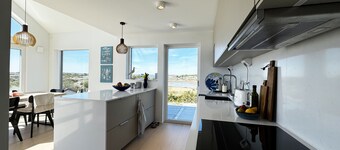 Welcome to a charming holiday home in Västra Frölunda |SE08083