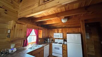 Microonde, forno, piano cottura, lavastoviglie