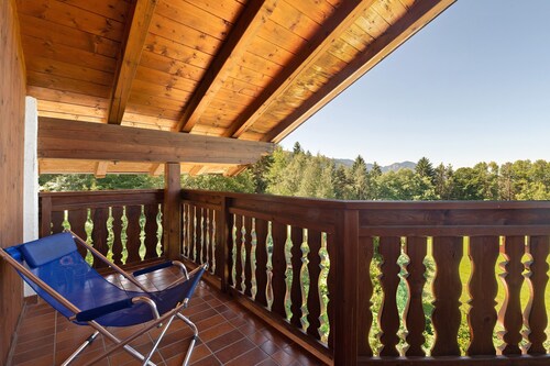 Ferienwohnung 'Aldeinerhof 4' mit Bergblick, Gemeinschaftsterrasse und Wi-Fi