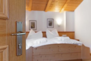 1 habitación, wifi gratis y ropa de cama